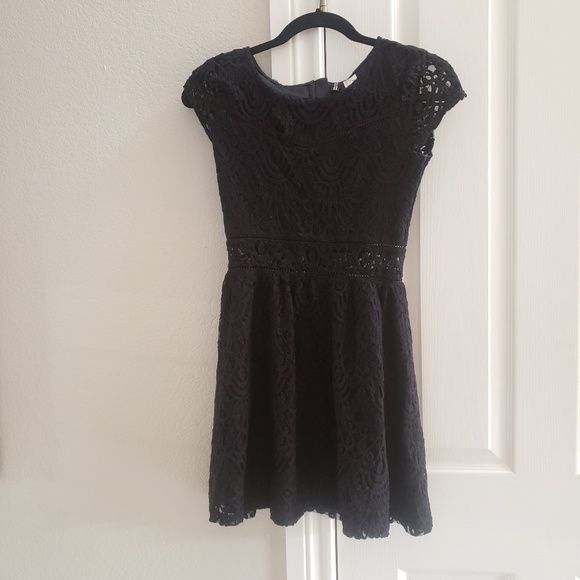 Black Lace Dress - Picture 1 of 2